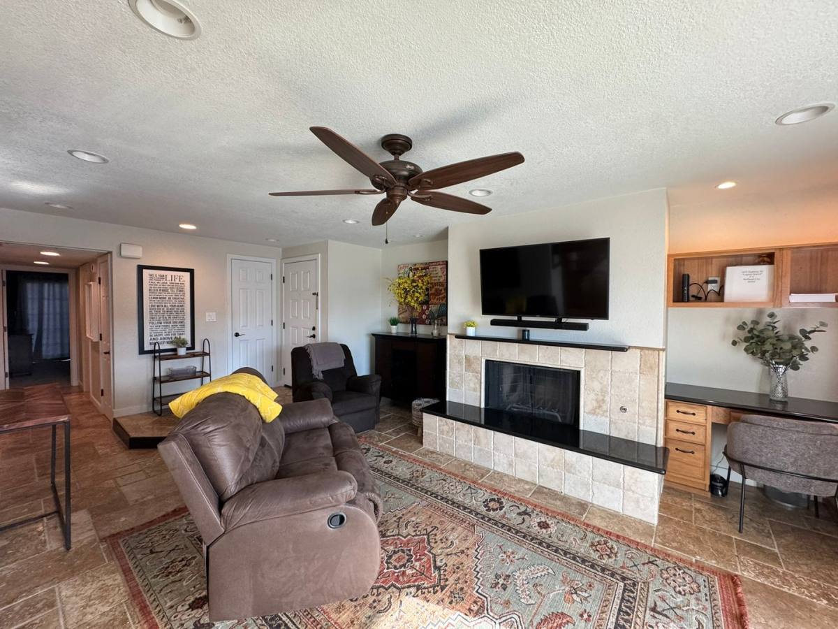 Condo for rent at 1675 Highway 95, Bullhead City, AZ 86442