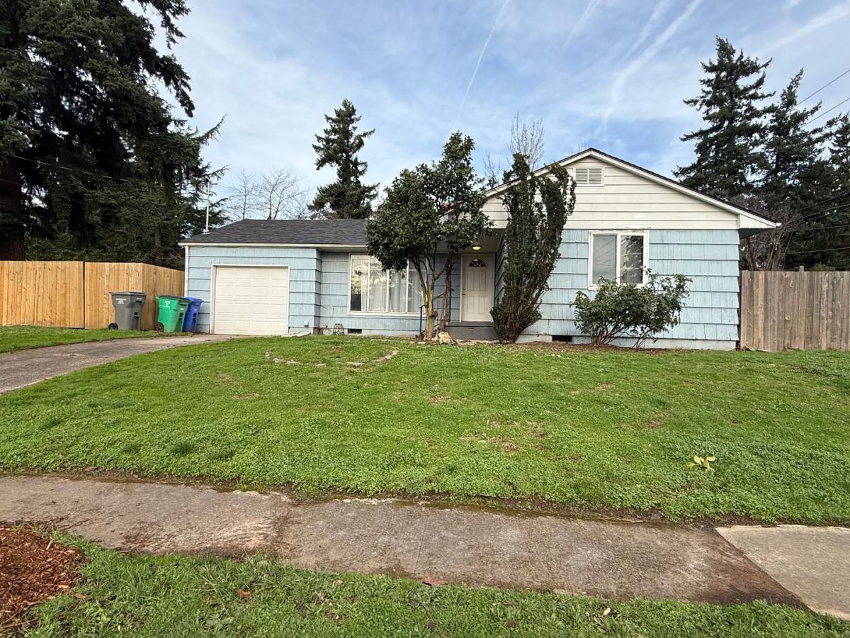 House for rent at 10355 SE Center St, Portland, OR 97266