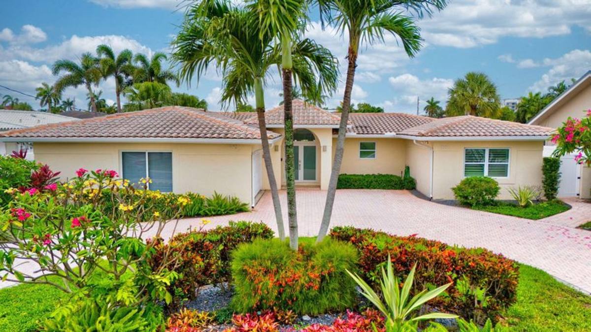 House for rent at 2612 NE 5th St, Pompano Beach, FL 33062