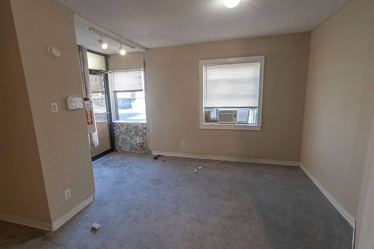 Apartment for rent at 1110 E Broadway - B, Columbia, MO 65201