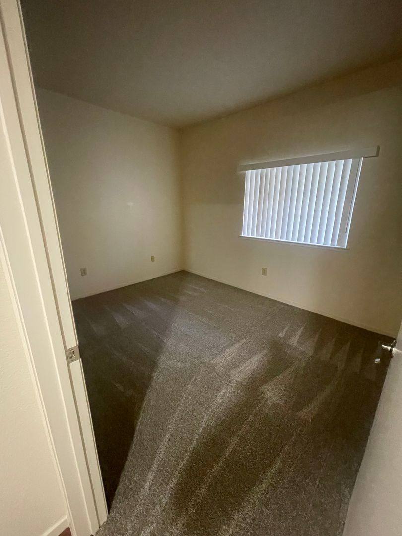 Apartment for rent at 2146 Bedford St, Santa Rosa, CA 95404