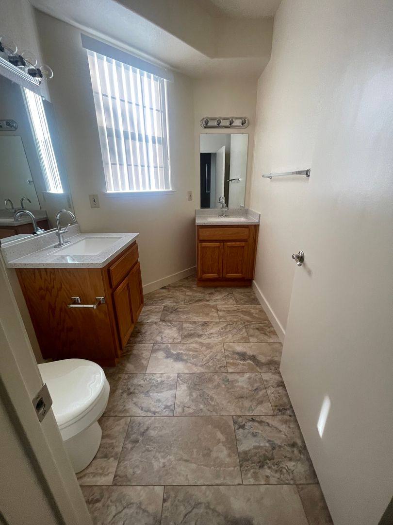 Apartment for rent at 2146 Bedford St, Santa Rosa, CA 95404
