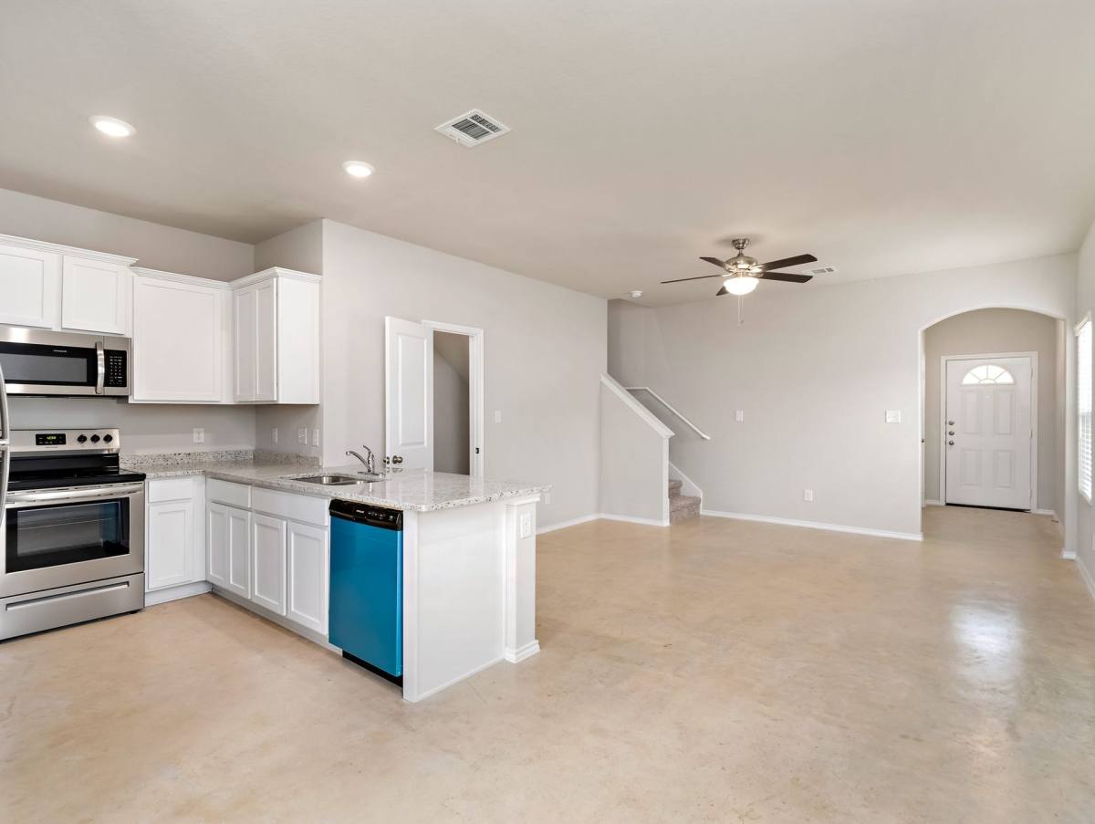 Townhouse for rent at 6230 Eddie Way #2, San Antonio, TX 78244