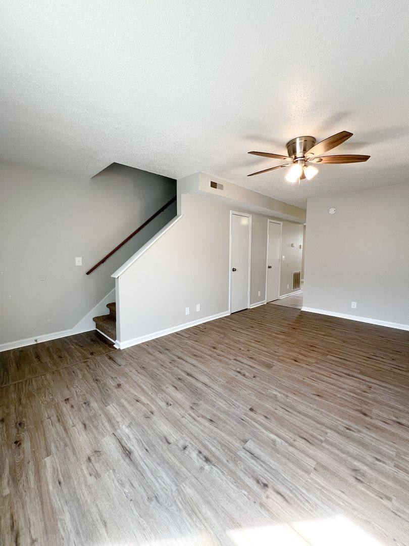 Apartment for rent at 111 Ballygar St, Clarksville, TN 37043