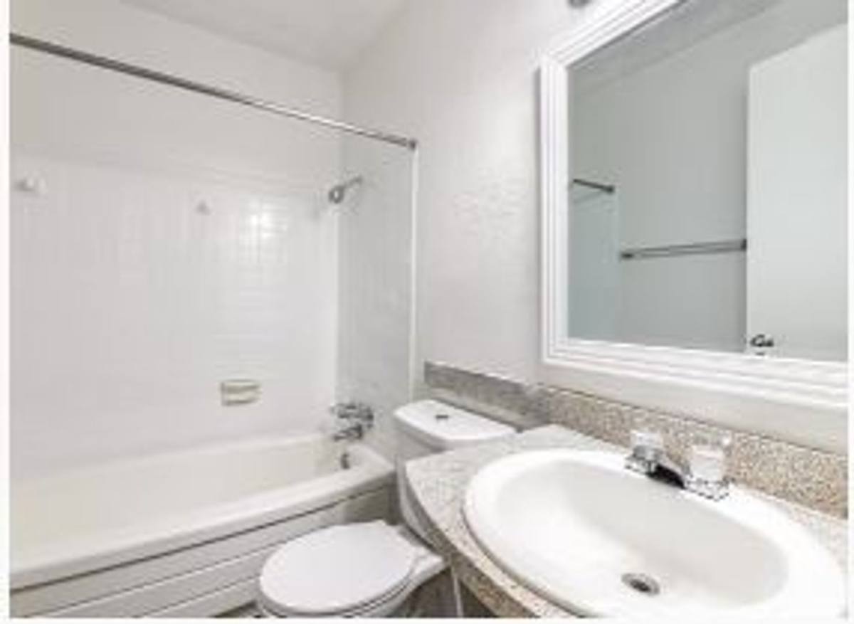 Apartment for rent at 304 Norman Dr, Arlington, TX 76010