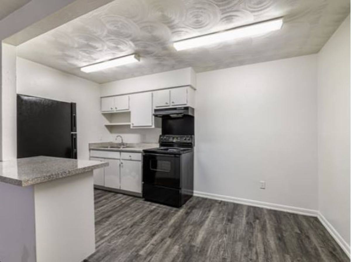 Apartment for rent at 304 Norman Dr, Arlington, TX 76010
