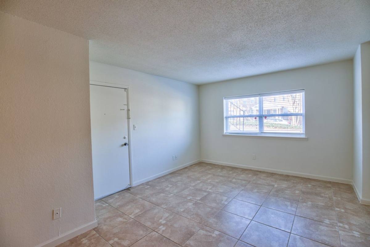Apartment for rent at 407 E Carolina St, Tallahassee, FL 32301