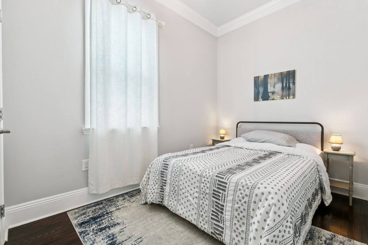 Apartment for rent at 2104-2106 Marais St, New Orleans, LA 70116