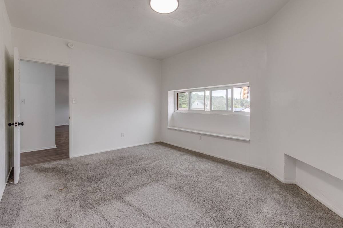Apartment for rent at 600 E Warrington Ave #2, Pittsburgh, PA 15210