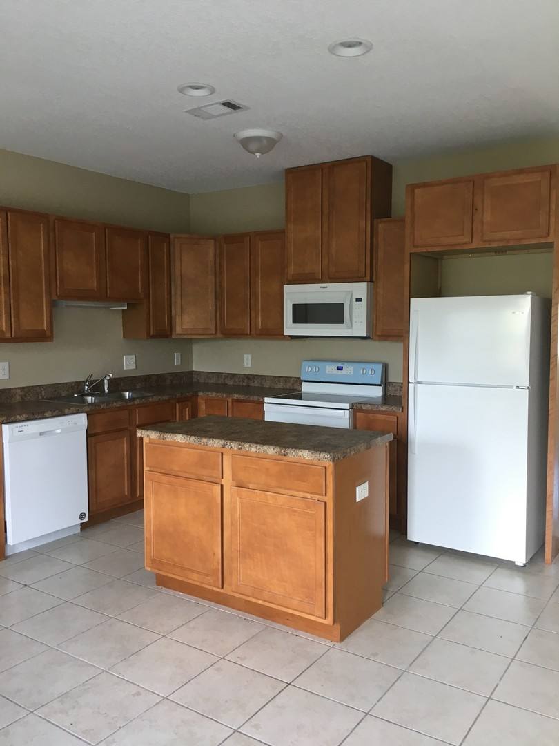 Townhouse for rent at 7009 Edwardian Court, Panama City, FL 32404