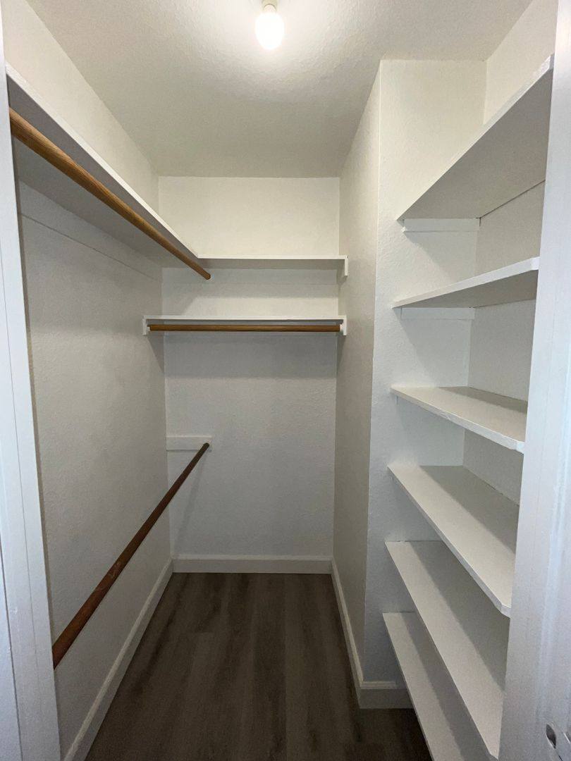 Apartment for rent at 431 Coffee Rd, Modesto, CA 95355