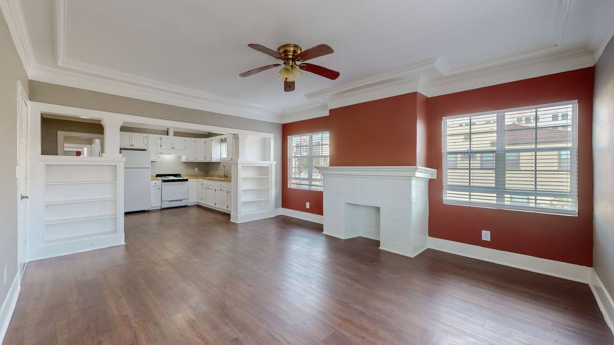 Apartment for rent at 821-831 1 2 S Normandie Ave, Los Angeles, CA 90005