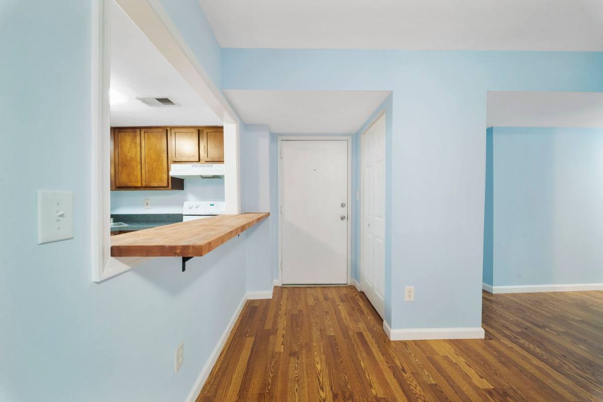 Condo for rent at 429 Kenyon St NW, Washington, DC 20010