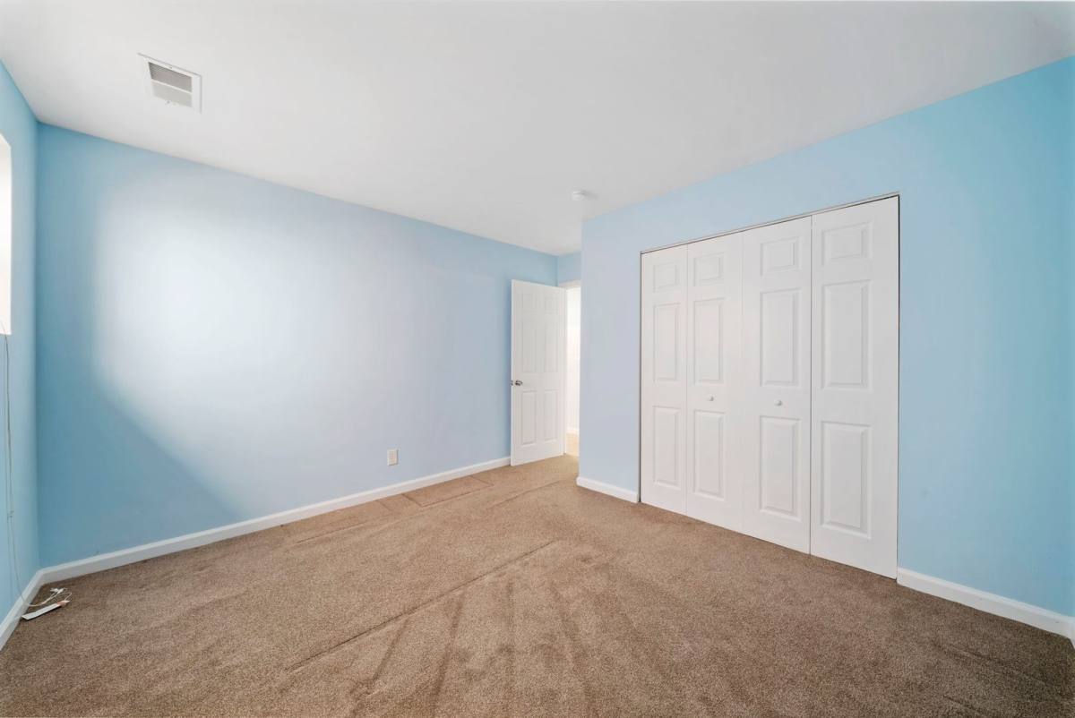 Condo for rent at 429 Kenyon St NW, Washington, DC 20010