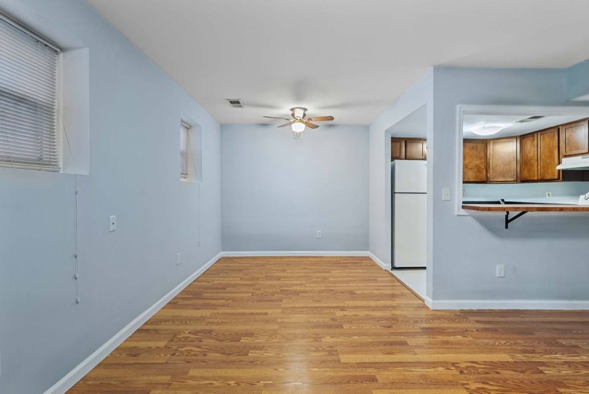 Condo for rent at 429 Kenyon St NW, Washington, DC 20010