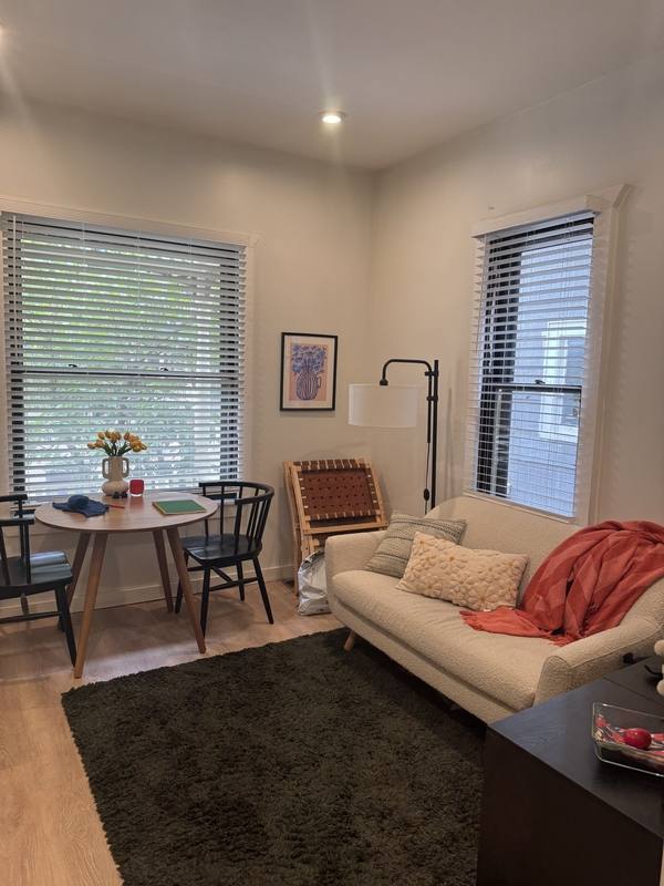 Apartment for rent at 603 E Ann St #1, Ann Arbor, MI 48104