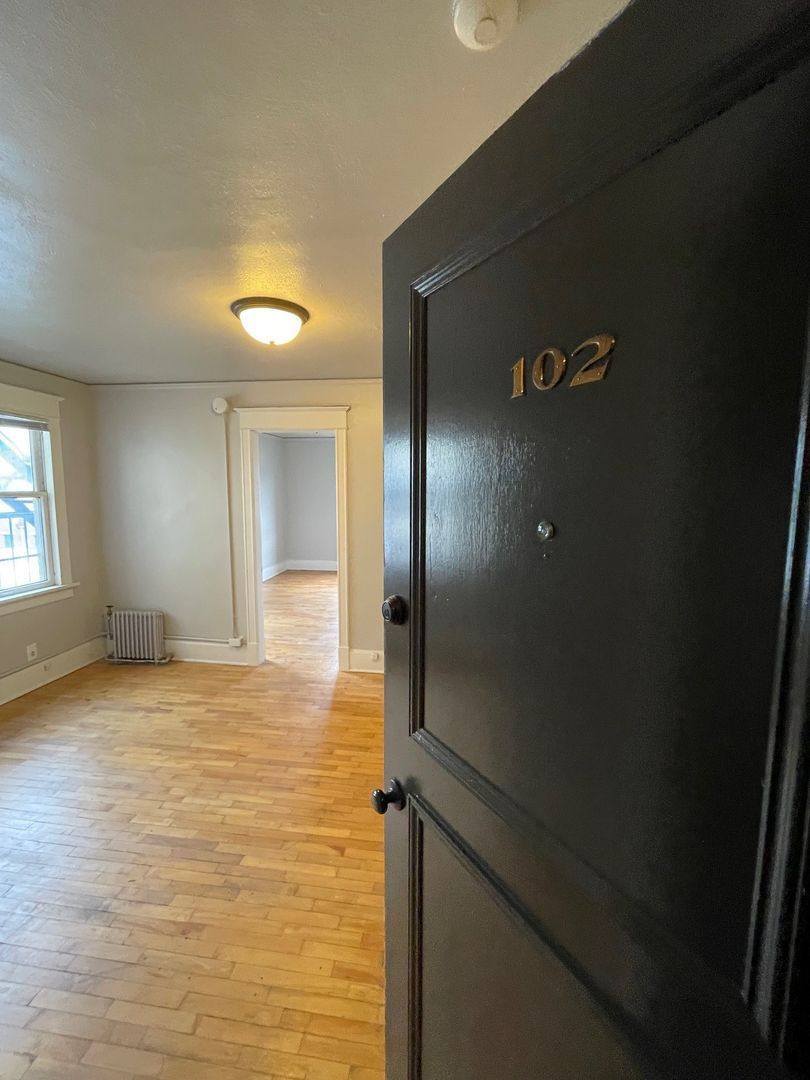 Apartment for rent at 629 St Helens Ave, Tacoma, WA 98402