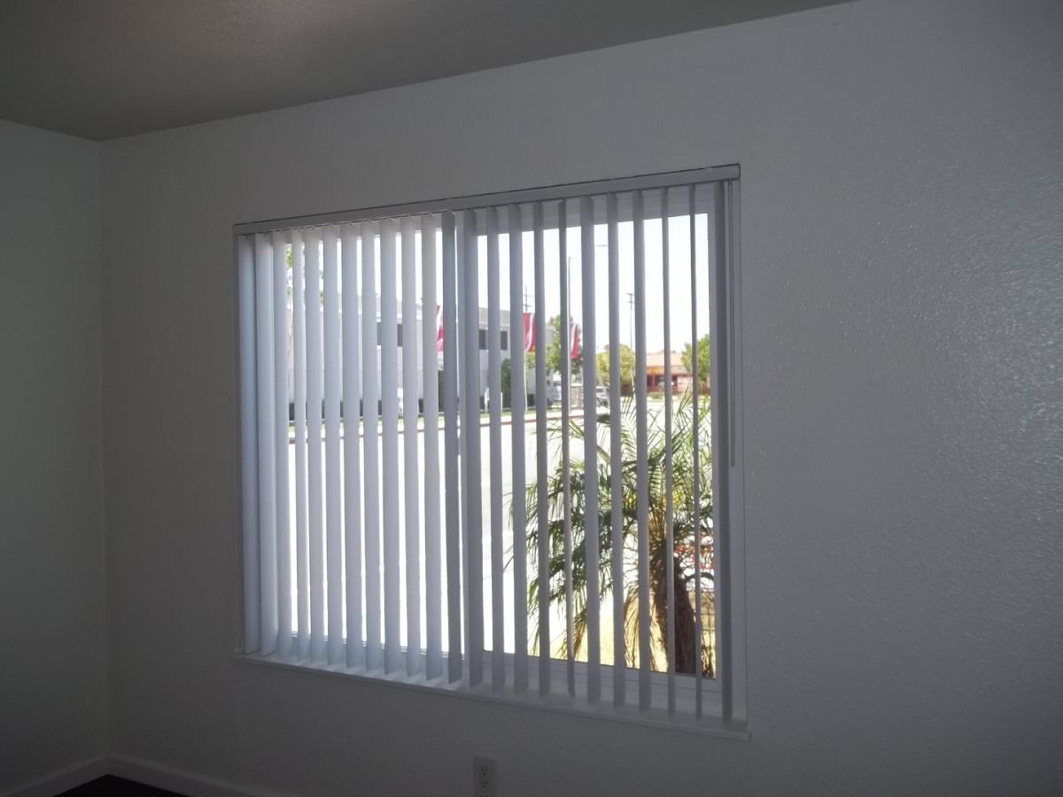 Apartment for rent at 1846 Placentia Ave, Costa Mesa, CA 92627