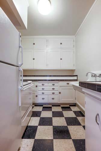 Apartment for rent at 2185 SW Yamhill St, Portland, OR 97205
