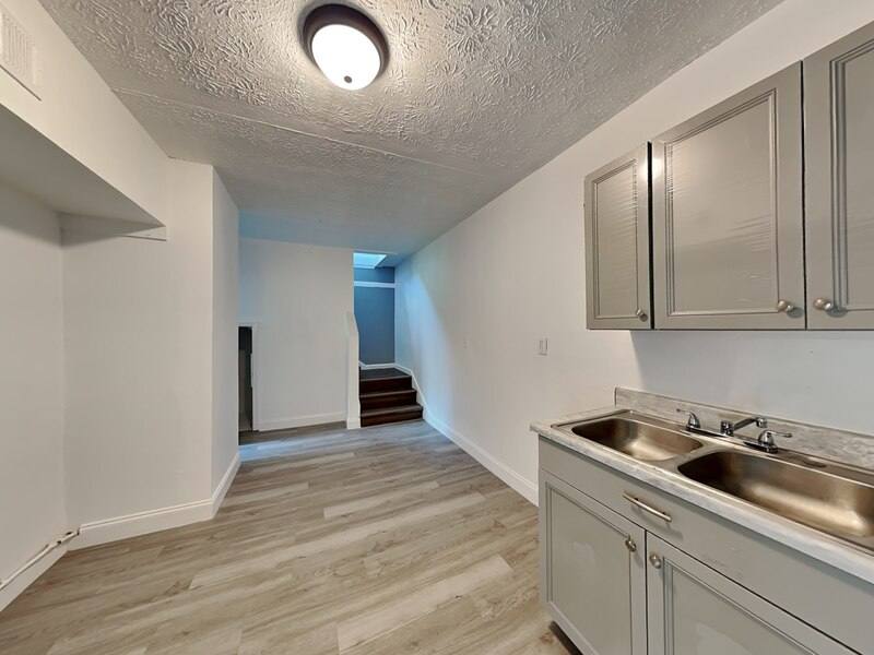 Townhouse for rent at 7345 Linda Dr, Jacksonville, FL 32208