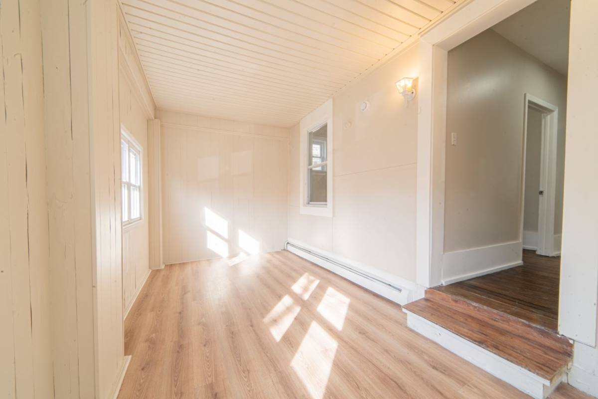 Apartment for rent at 21 N Laclede Ave, Atlantic City, NJ 08401