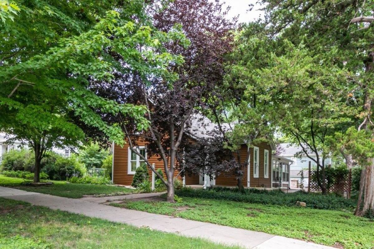 House for rent at 1800 Poyntz Ave, Manhattan, KS 66502