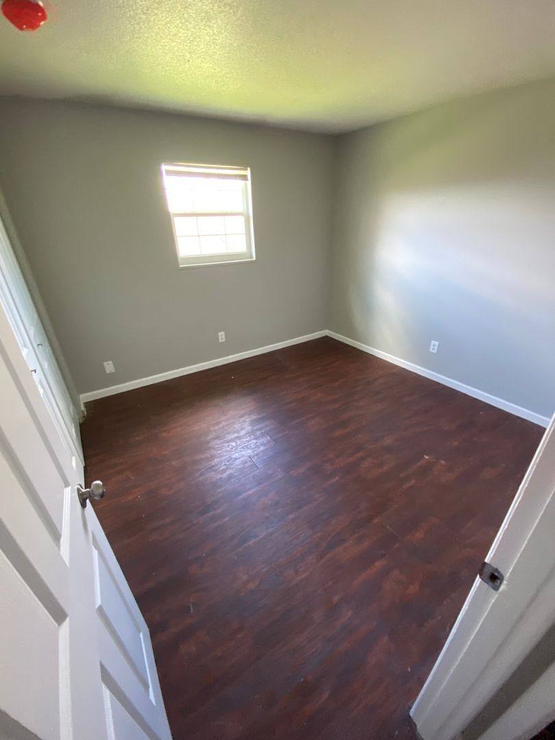Apartment for rent at 2219 Jonathan Dr #C, Huntsville, AL 35810