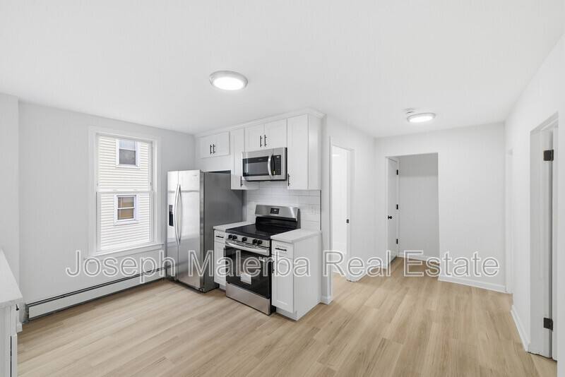 Apartment for rent at 848 Bank St - 1st Floor, New London, CT 06320