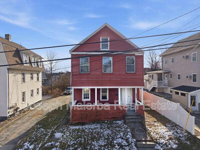 Apartment for rent at 848 Bank St - 1st Floor, New London, CT 06320