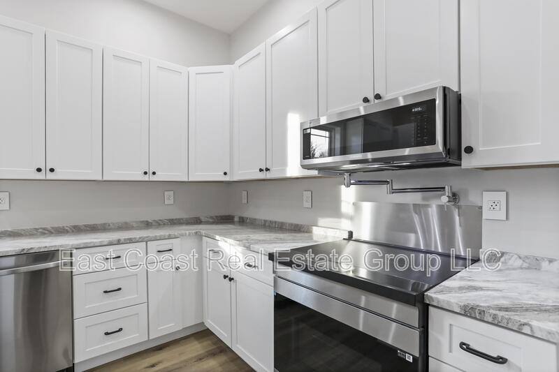 House for rent at 530 N Third St #A, Martinsburg, WV 25404