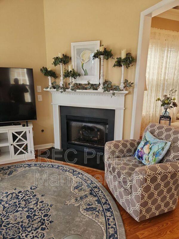 House for rent at 105 Barberry St, Summerville, SC 29483