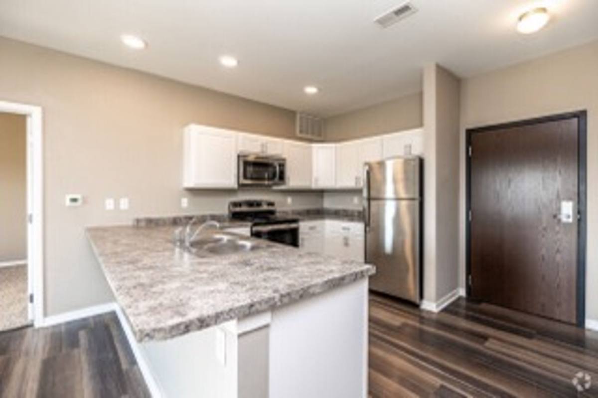 Apartment for rent at 320 W 3rd St N, Newton, IA 50208
