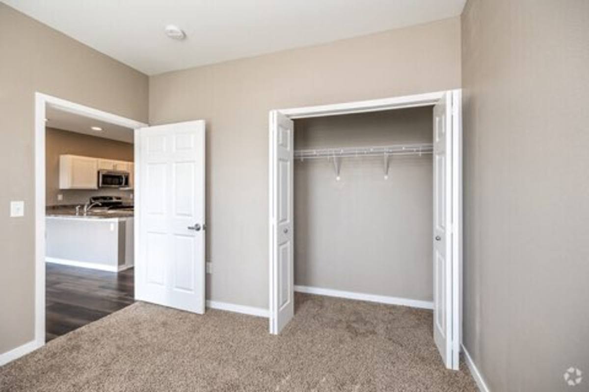 Apartment for rent at 320 W 3rd St N, Newton, IA 50208