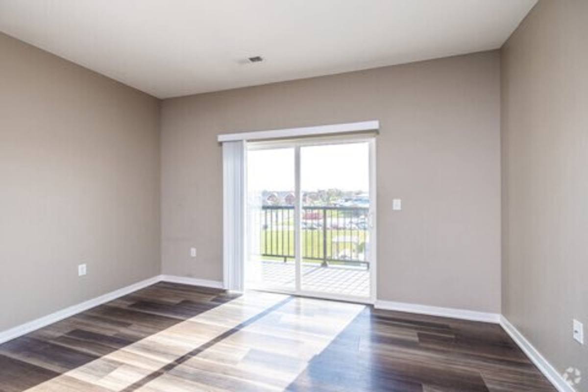 Apartment for rent at 320 W 3rd St N, Newton, IA 50208