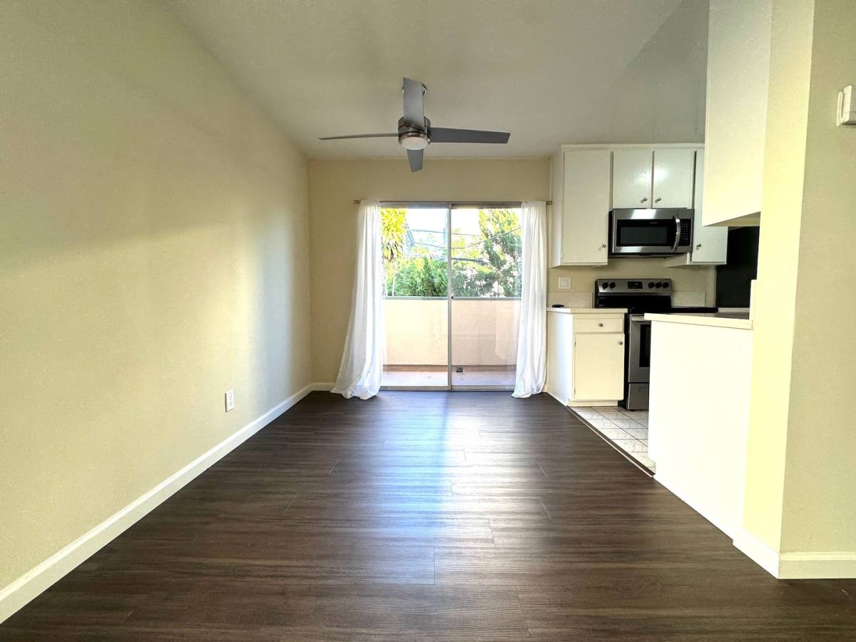 Apartment for rent at 1124 N Olive Dr, West Hollywood, CA 90069