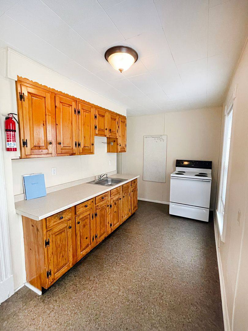 Apartment for rent at 273 N St, Burlington, VT 05401