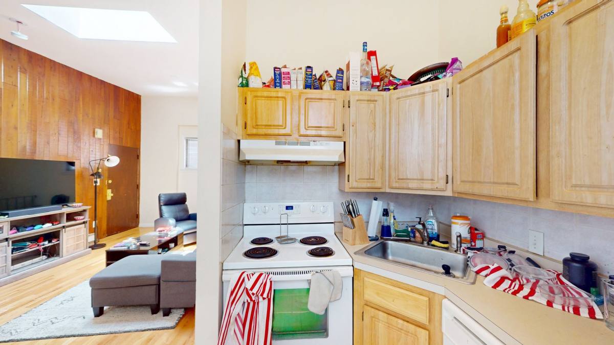 Apartment for rent at 281 Marlborough #H, Boston, MA 02116