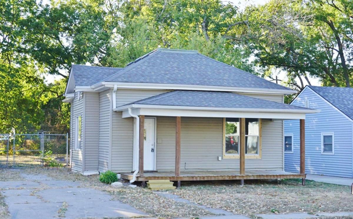 House for rent at 825 No 30th St, Lincoln, NE 68503