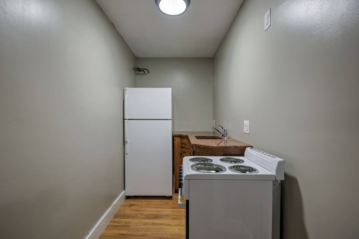 Apartment for rent at 606 S 32nd Ave, Omaha, NE 68105