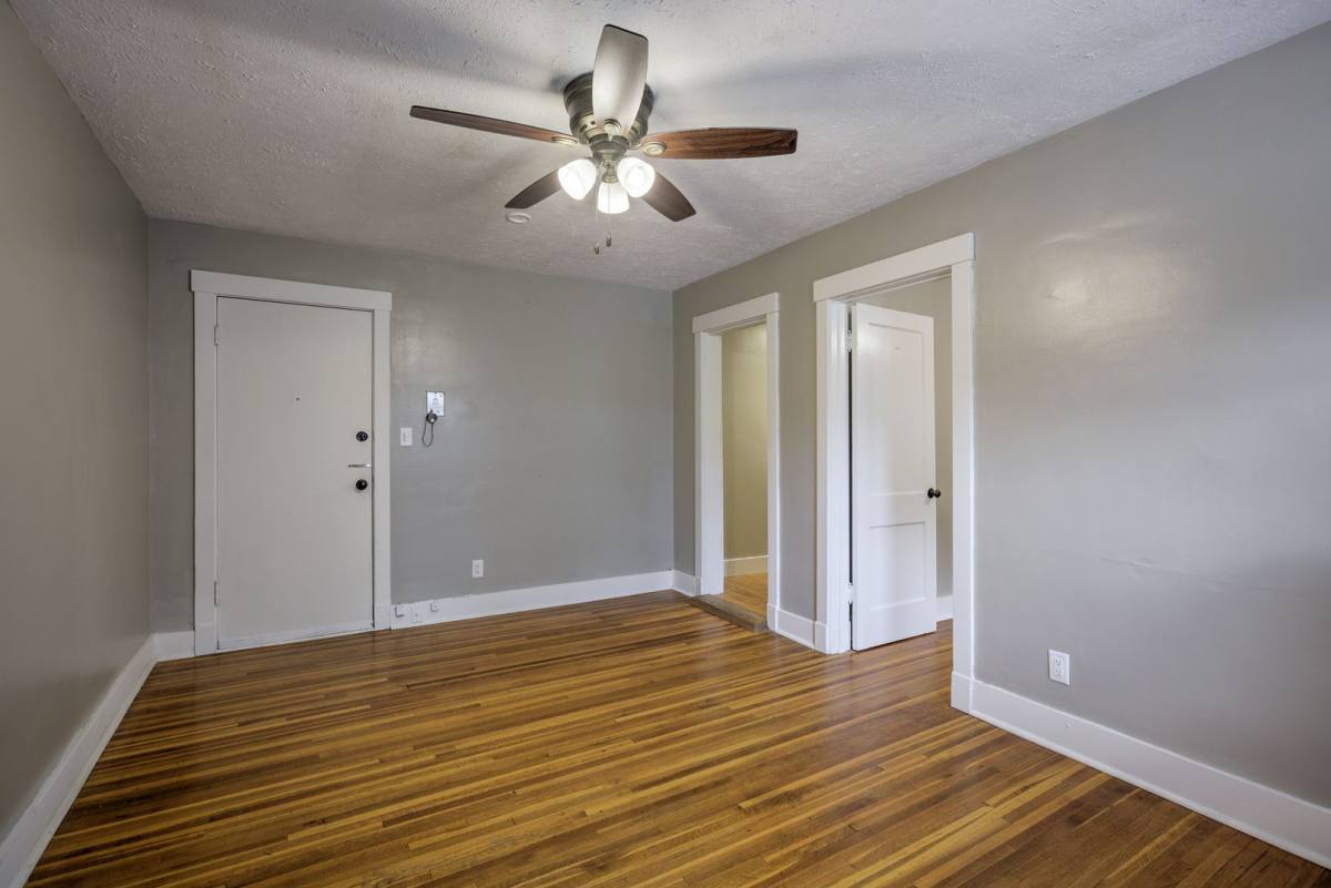 Apartment for rent at 606 S 32nd Ave, Omaha, NE 68105