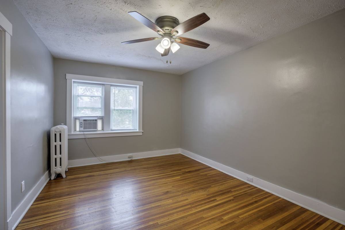 Apartment for rent at 606 S 32nd Ave, Omaha, NE 68105