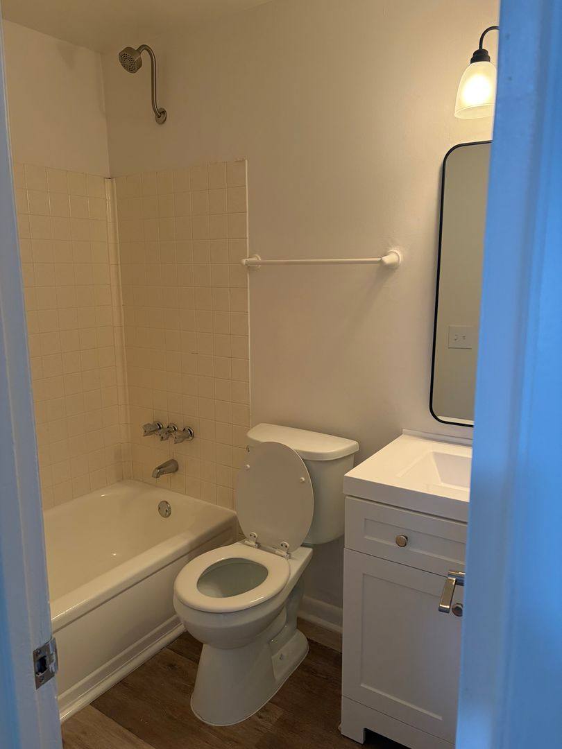Apartment for rent at 830 N Donahue Dr, Auburn, AL 36832