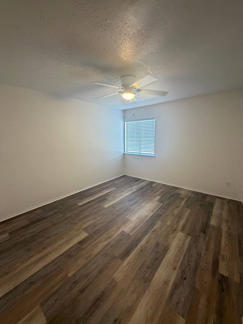 Apartment for rent at 830 N Donahue Dr, Auburn, AL 36832