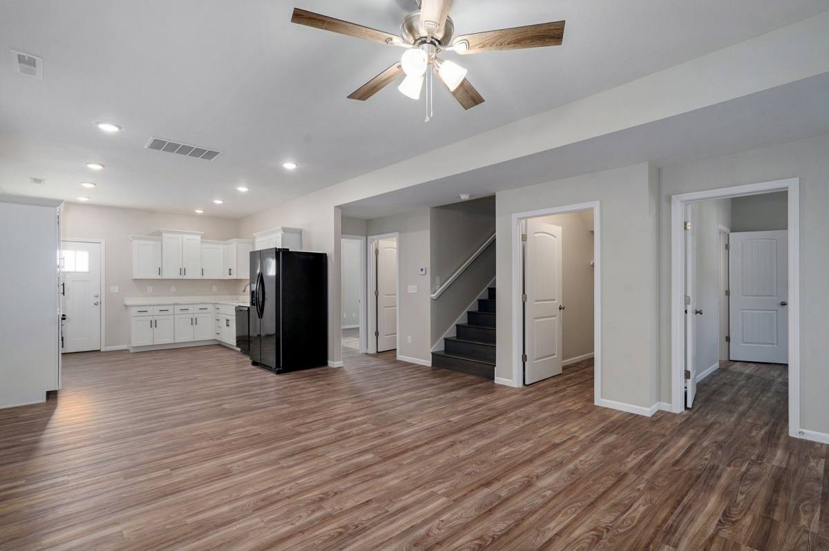 Apartment for rent at 308 S Hampton Ave, Springfield, MO 65806