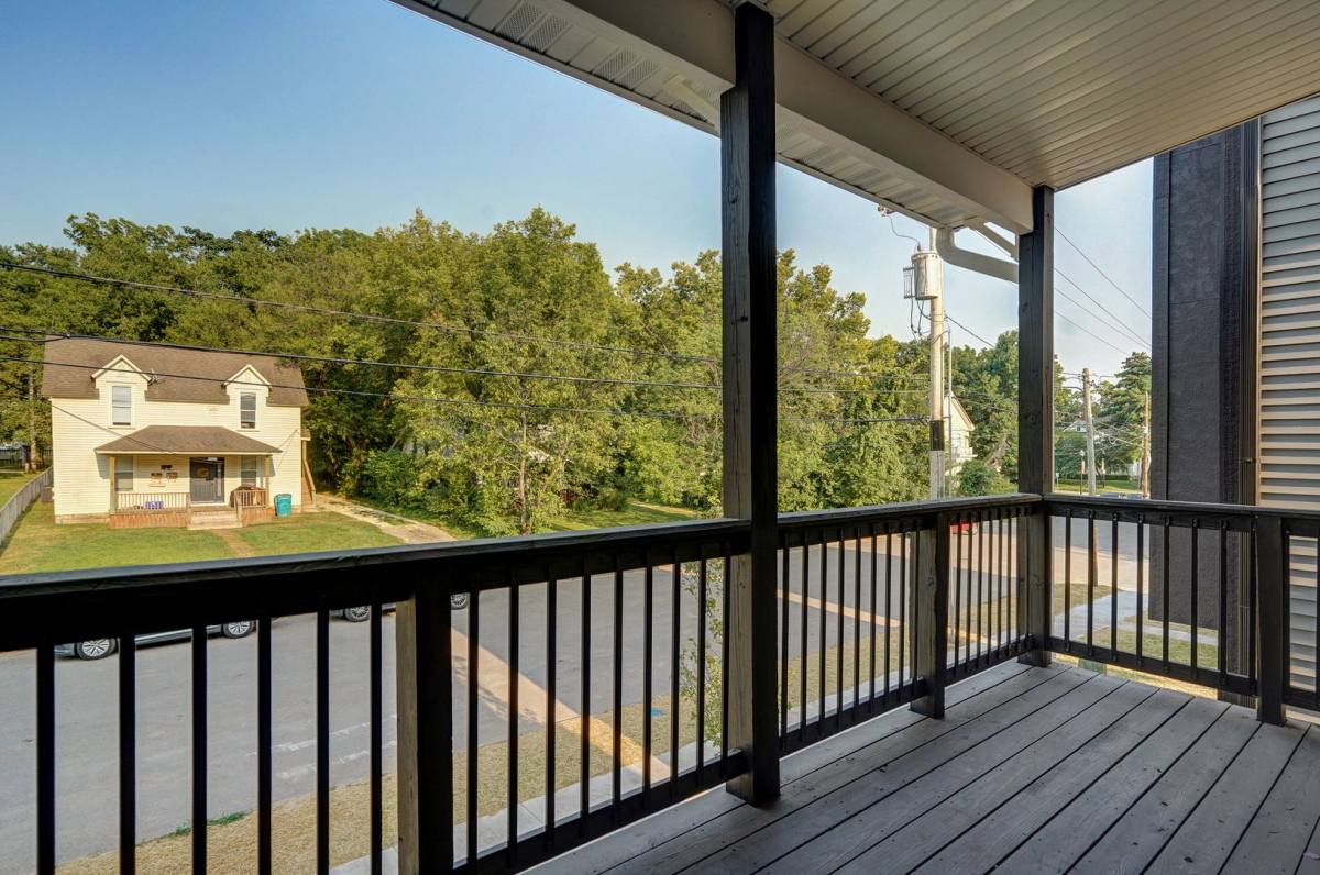 Apartment for rent at 308 S Hampton Ave, Springfield, MO 65806