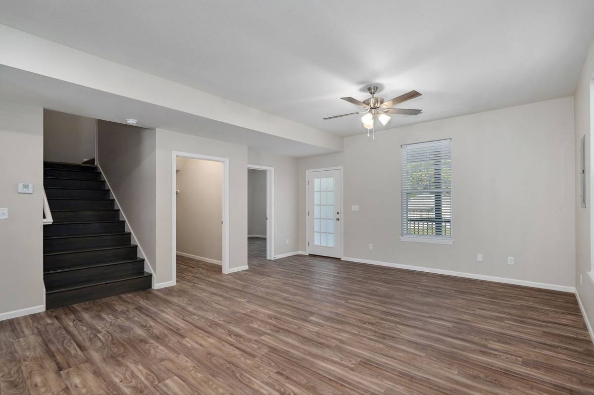 Apartment for rent at 308 S Hampton Ave, Springfield, MO 65806