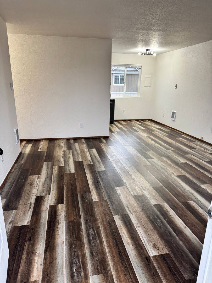 Apartment for rent at 2109 N Walnut, Ellensburg, WA 98926