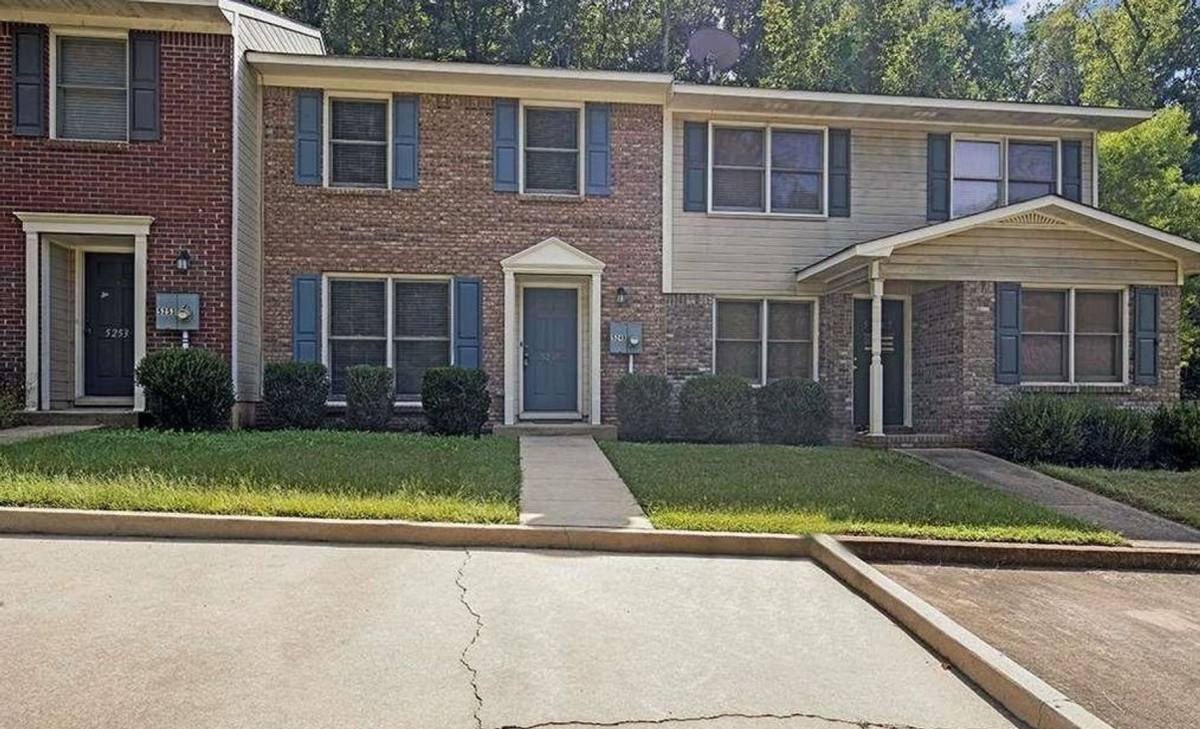 House for rent at 5249 Falling Creek Lane, Birmingham, AL 35235