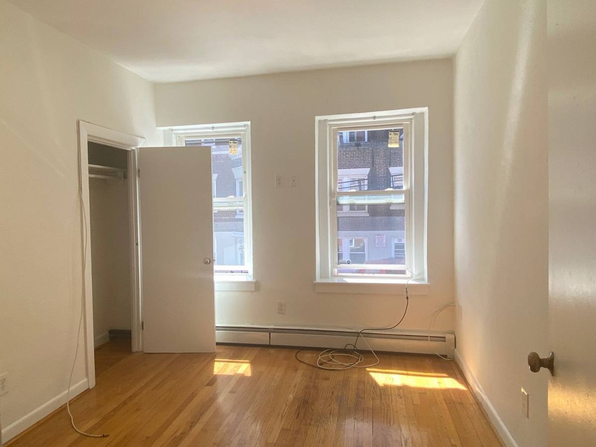 Apartment for rent at 1322 Commonwealth Ave #1, Allston, MA 02134