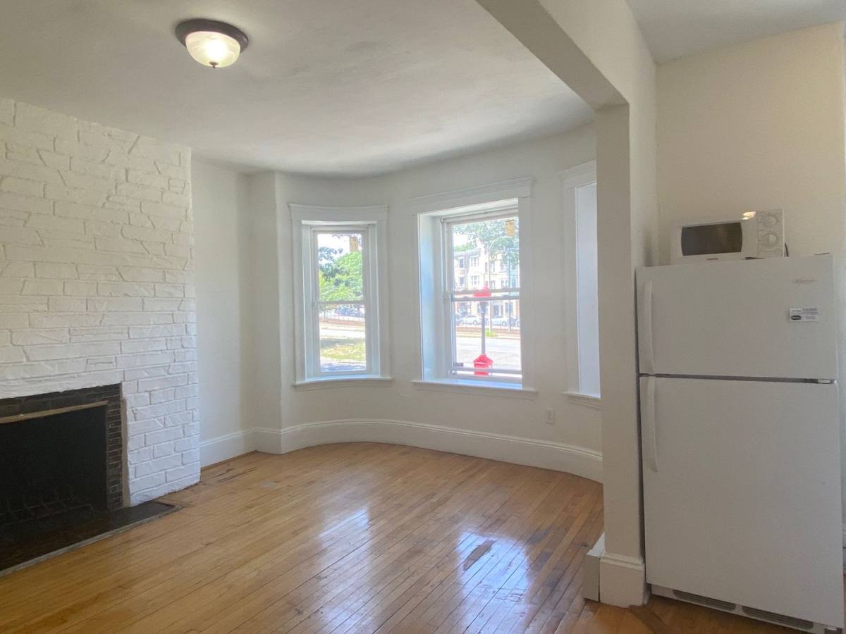 Apartment for rent at 1322 Commonwealth Ave #1, Allston, MA 02134